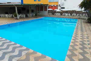 PISCINA3